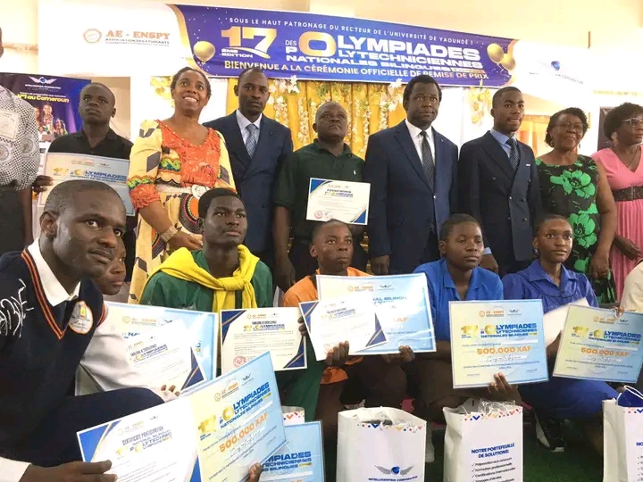 MARIE VICTOIRE VÉNUS-PLOTON ET L’ASSOCIATION DES ENTRETIENS DE L’EXCELLENCE HONORÉES A POLYTECHNIQUE