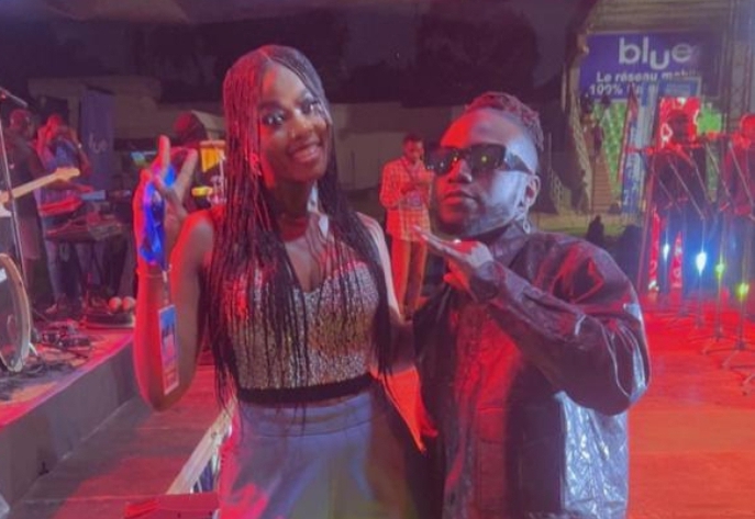 People : La Sirène noire de la télévision au Cameroun en vitrine lors du concert du concert de Stanley Enow 😍