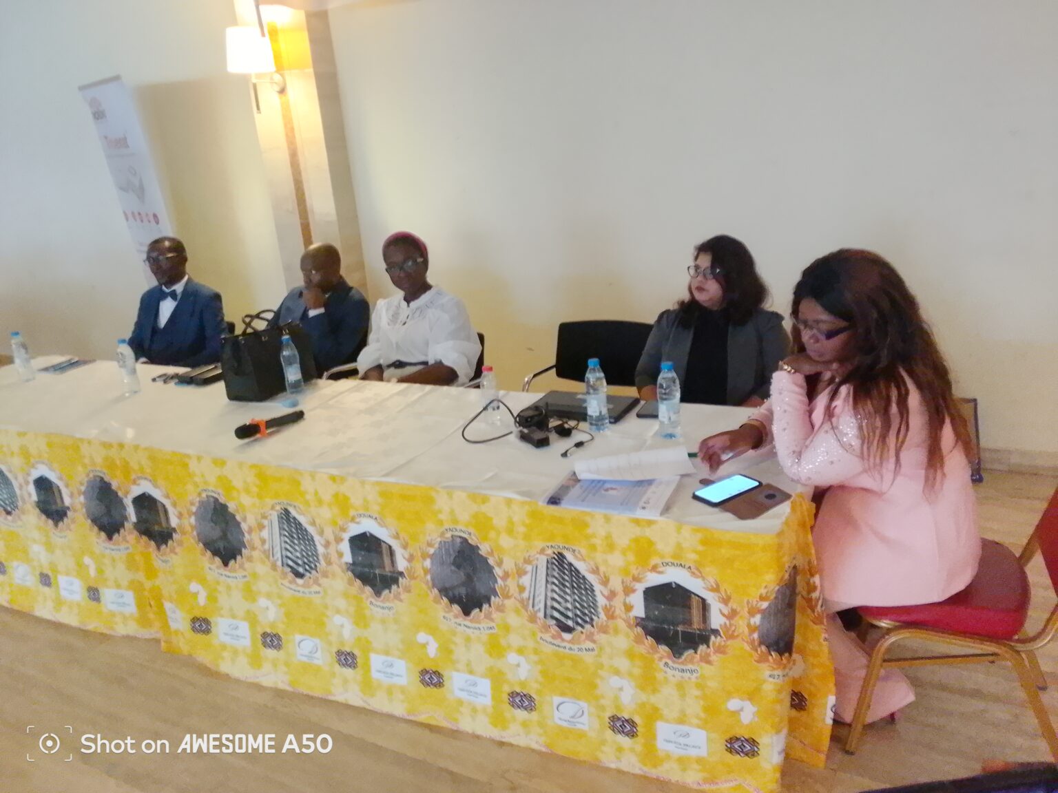 La Société Camerounaise de Sénologie et Pathologies Mammaires et l’ONG Molbio organise un atelier de formation du personnel médical au dépistage des cancers du sein et du col de l’utérus